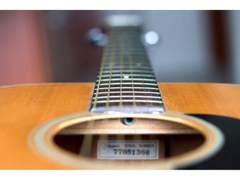 Guida all'acquisto di una chitarra acustica